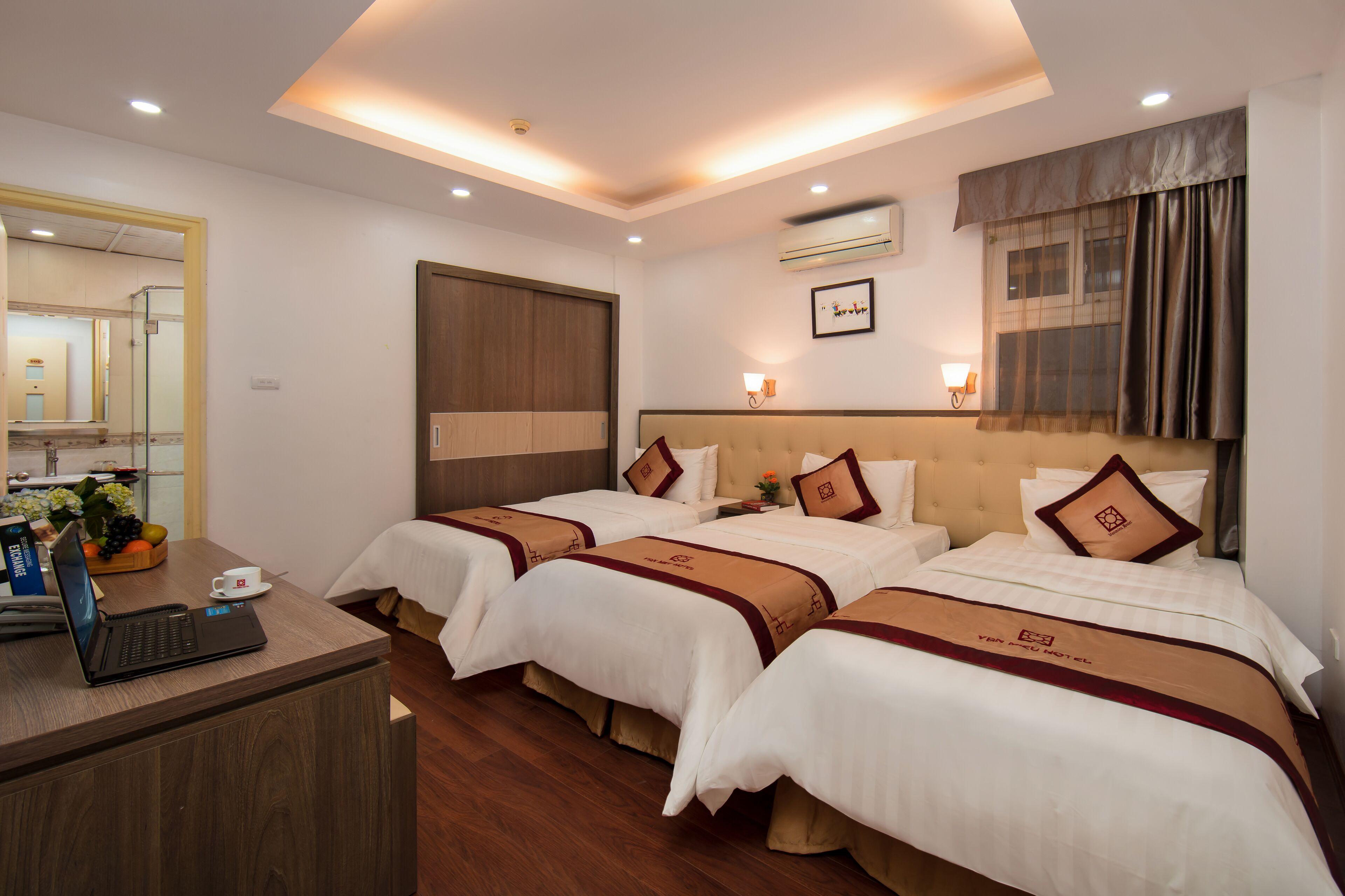 Van Mieu Hotel — Photos 3